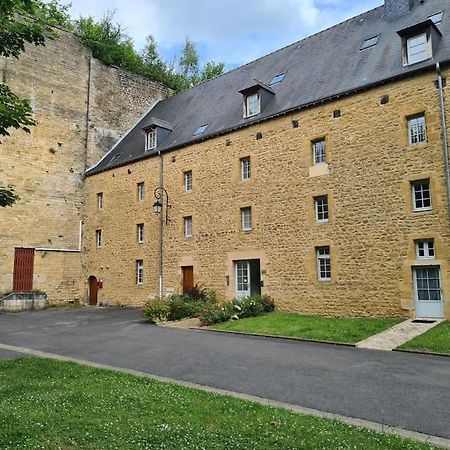 Aux remparts du château Sedan Exterior foto